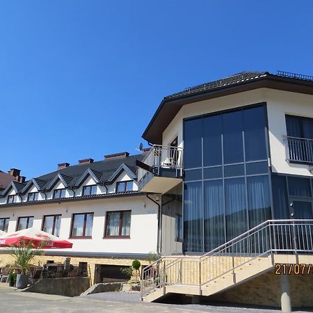 Hotel Pod Chelmem Ropa Екстериор снимка