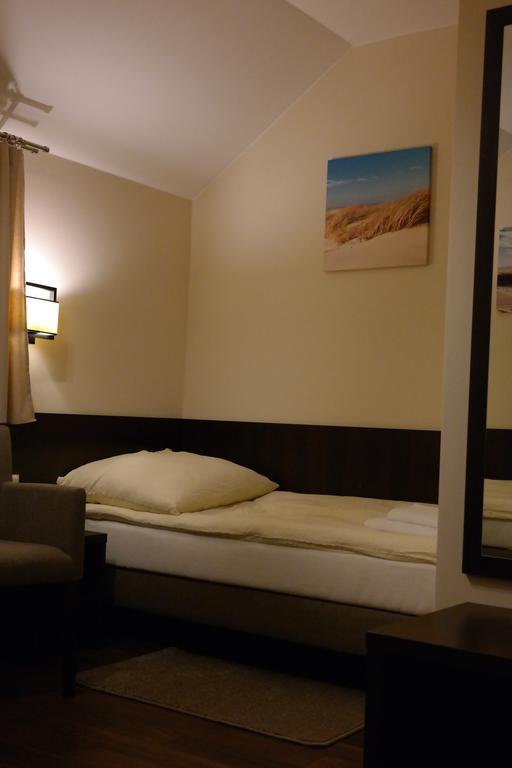 Hotel Pod Chelmem Ropa Екстериор снимка